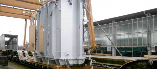 Негабаритный груз: трансформатор весом 54 тонны